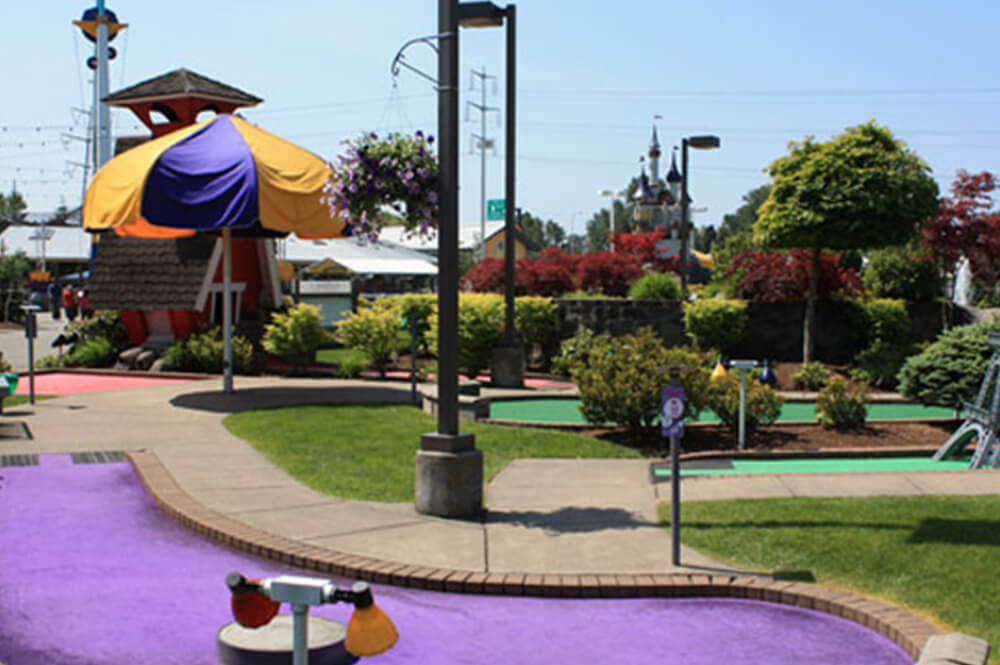 Arcade | Family Fun Center & Bullwinkle's Restaurant - Wilsonville, OR